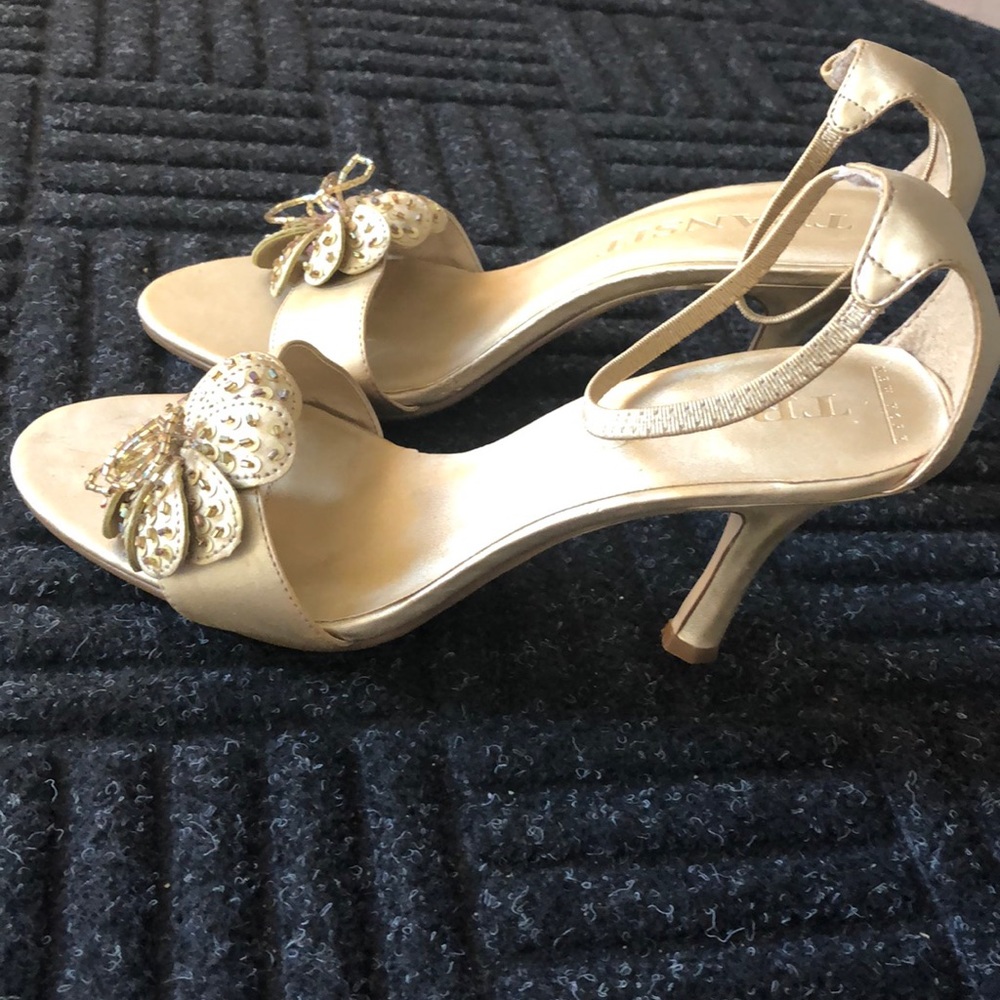 New York Transit heels